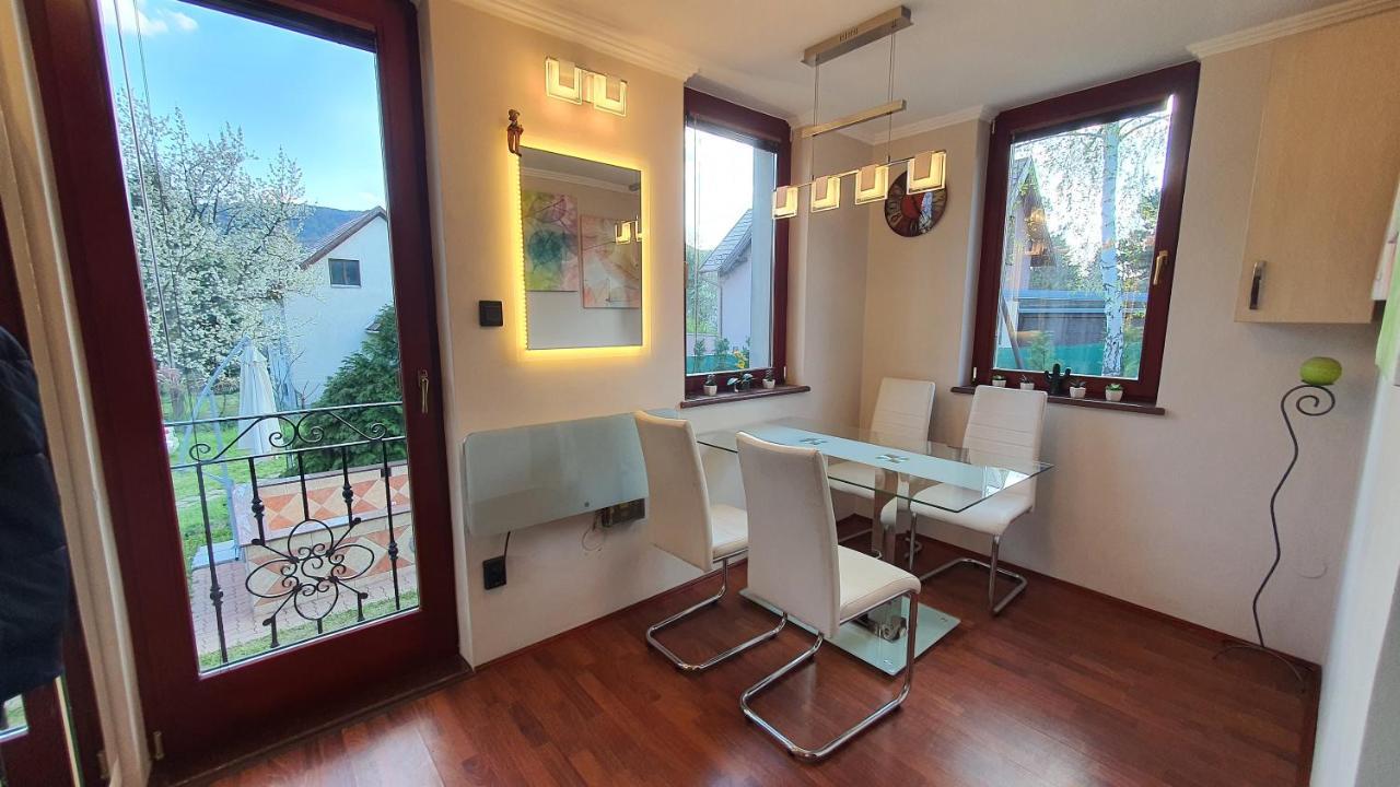 Villa Pilis Hills View Deluxe House With Pool & Ac Near Bp Pilisszentivan Exterior foto